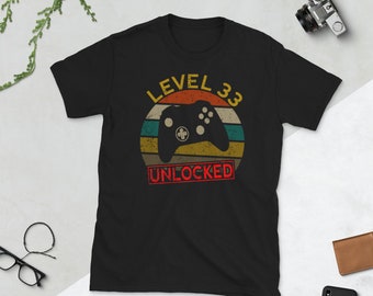 Camiseta de cumpleaños número 33, nivel 33 desbloqueado, 33 años de edad, camiseta de videojuegos, camisa de juego, treinta segundos cumpleaños, camiseta del 33 aniversario