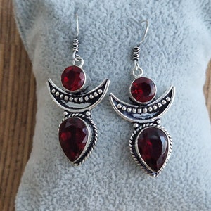 Garnet earrings. Earrings in solid 925 silver. Silver half-moon earrings, Christmas gift, women's birthday