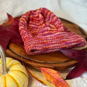 Lightweight Handknit Slouchy Beanie in Sunrise Colors – Cozy, Stylish Hat for Adults