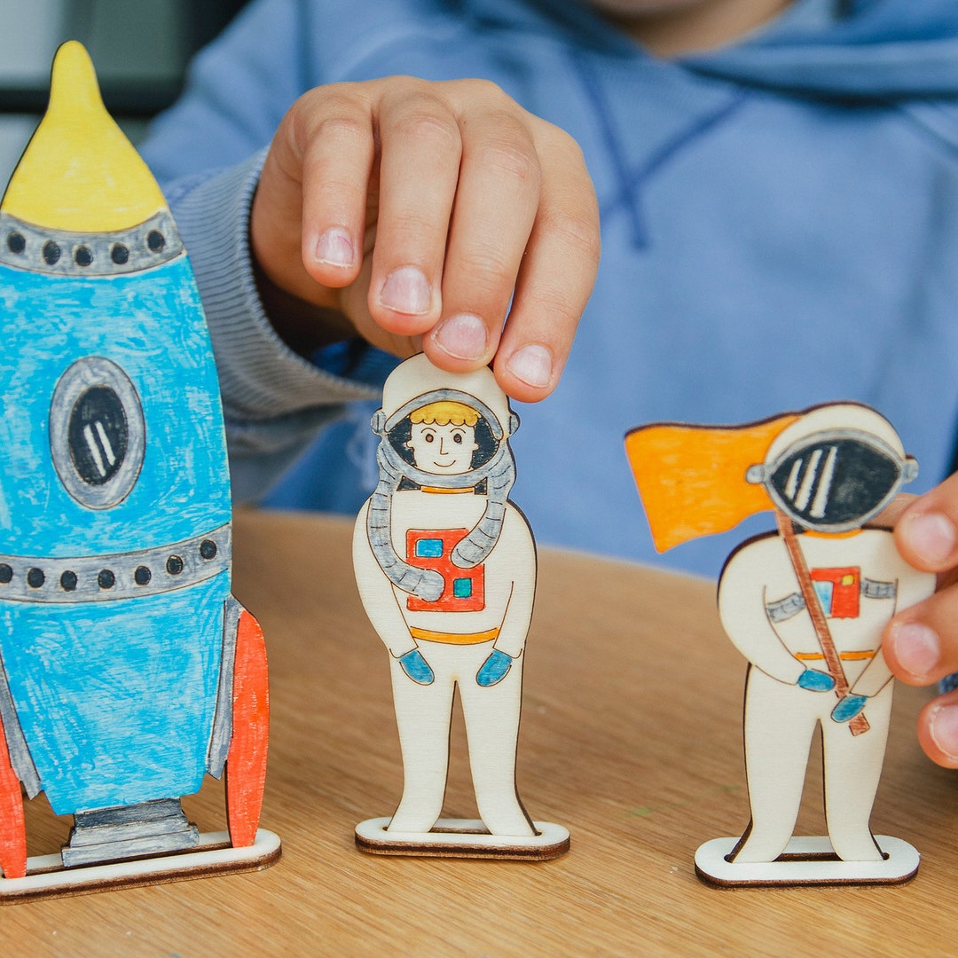 Personalised Make Your Own Space Scene Craft Activity Kit - Etsy UK