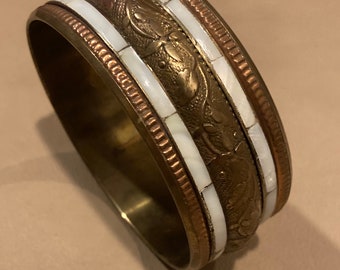 Vintage Indian Copper and Brass Bangle Bracelet with Engraved Floral Design and Mother of Pearl Accents