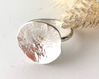 925 Sterling Silver Textured Flower Ring, Rustic Botanical Band, Anniversary or Birthday Nature Gift for Her, Chunky Floral Rings for Women
