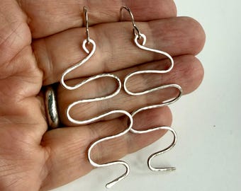 925 Sterling Silver Hammered Wire Wavy Drop Earrings, Boho Textured Spiral Coil Dangly Drops, Unique Handmade Birthday Anniversary Gift Her