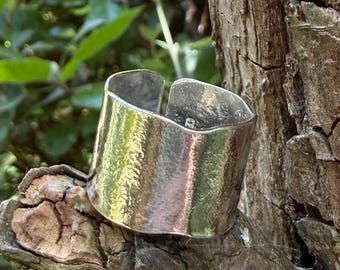 925 Sterling Silver Wide Ring with Wavy Edge, Adjustable UK Size T, Handmade Unique Patterned Statement Band, Rustic Boho Festival Jewellery