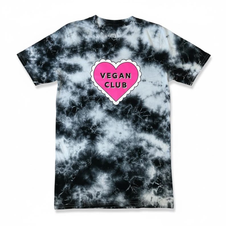 Camiseta unisex con efecto tie-dye de Vegan Club / Blanco y negro / Bonita camiseta vegana con corazón imagen 2