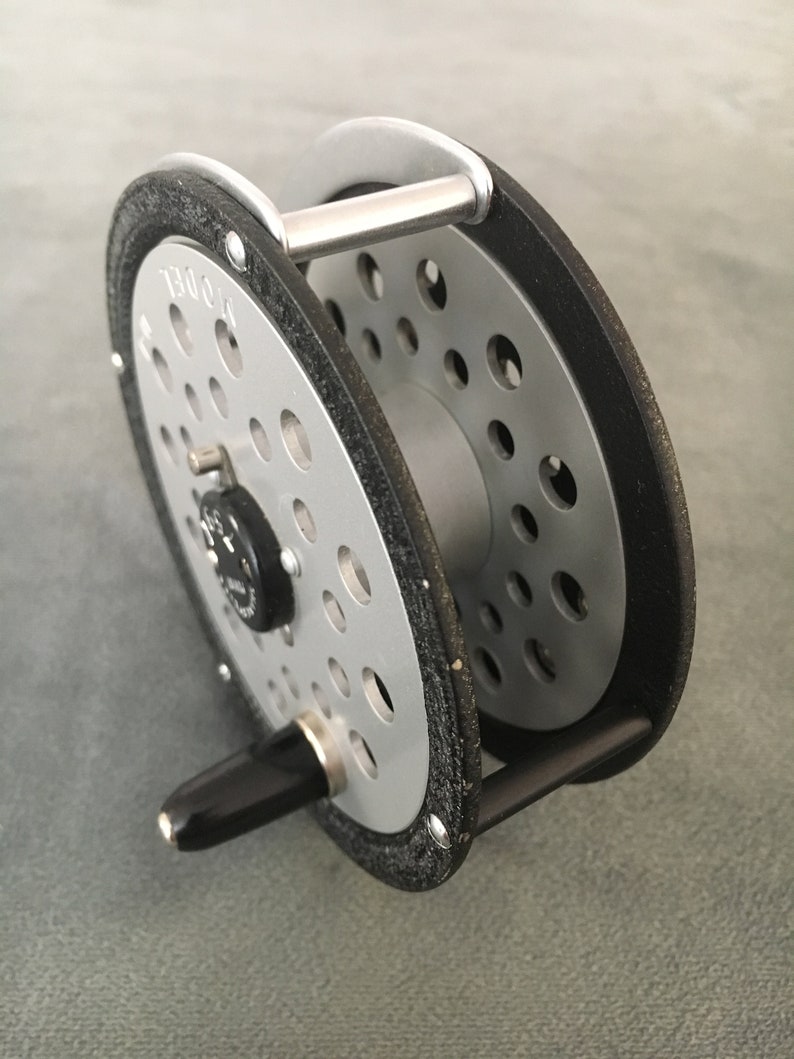 Shakespeare Purist Model 7597 Vintage Fly Fishing Reel