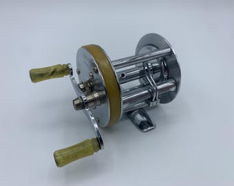 Vintage South Bend No. 400 Anti-back-lash Model D Fishing