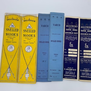 Lot of Vintage Snelled Fish Hook Books - Pflueger, Allcock&#39;s, Varco