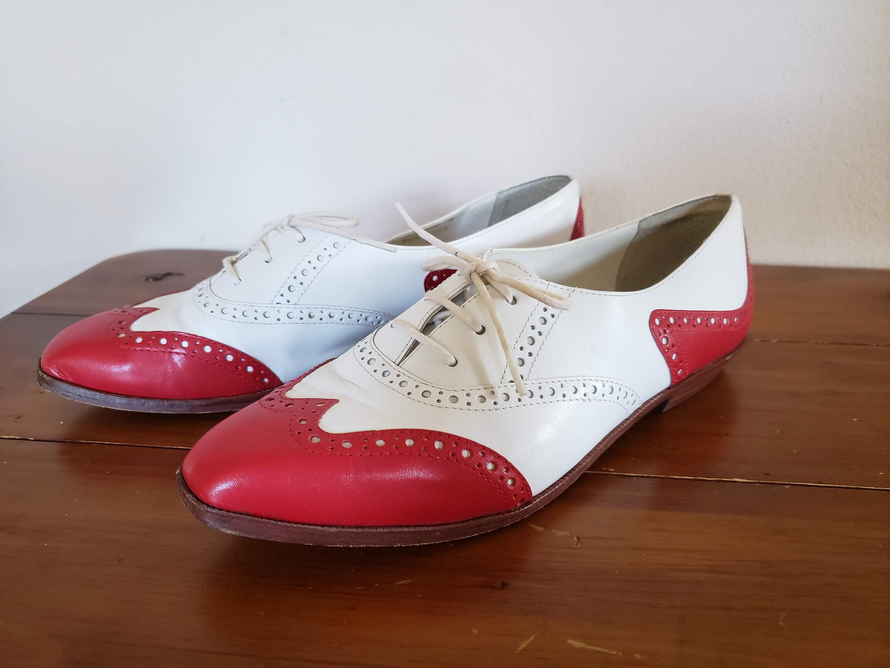 Vintage red and white leather saddle shoes 1950s leather | Etsy