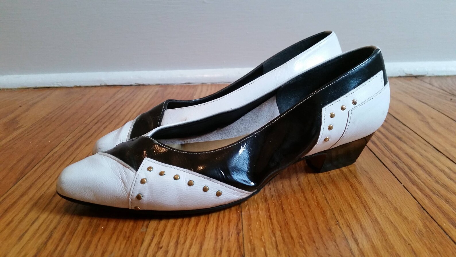 Vintage Flats Black and White Flats Rock N Roll Shoes Etsy