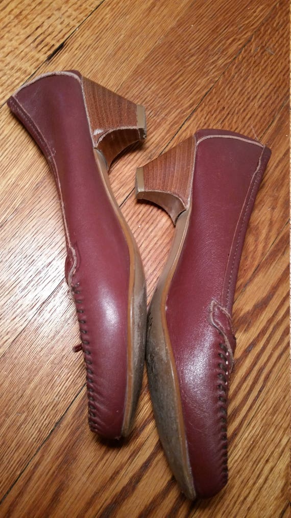 vintage brown heels vintage kitten heels, 1970s p… - image 8