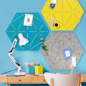 Honeycomb pinboard with slots for pinning and sticking, felt memo board, kitchen pinboard, beautiful office pinboard, home office memo board (HEX)