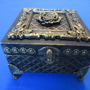 Wooden box ,Mixed media box, Trinket box, Decorative box, Jewellery box,