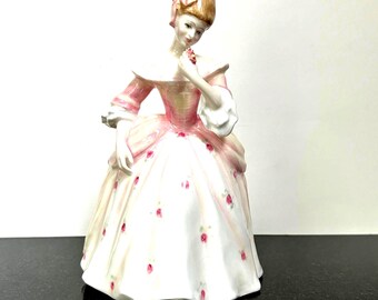 Royal Doulton Pretty Ladies Figurine HN5107 - Summer's Belle - 9 3