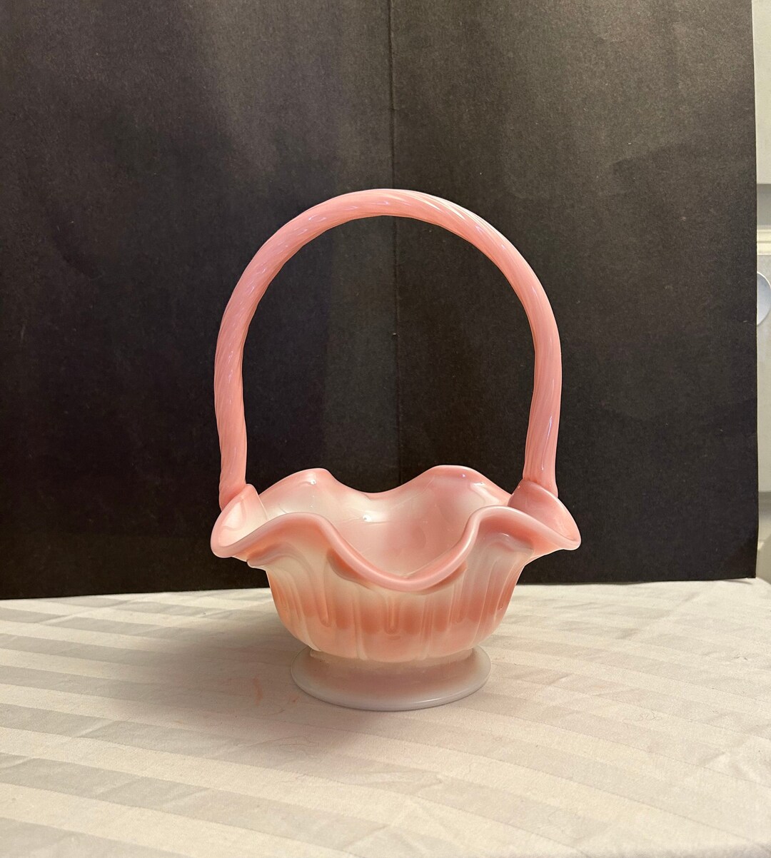 希少！フェントン ピンク色クレストバスケット アンティークfenton アメリカ il_1080xN.6250873120_d1ji.jpg