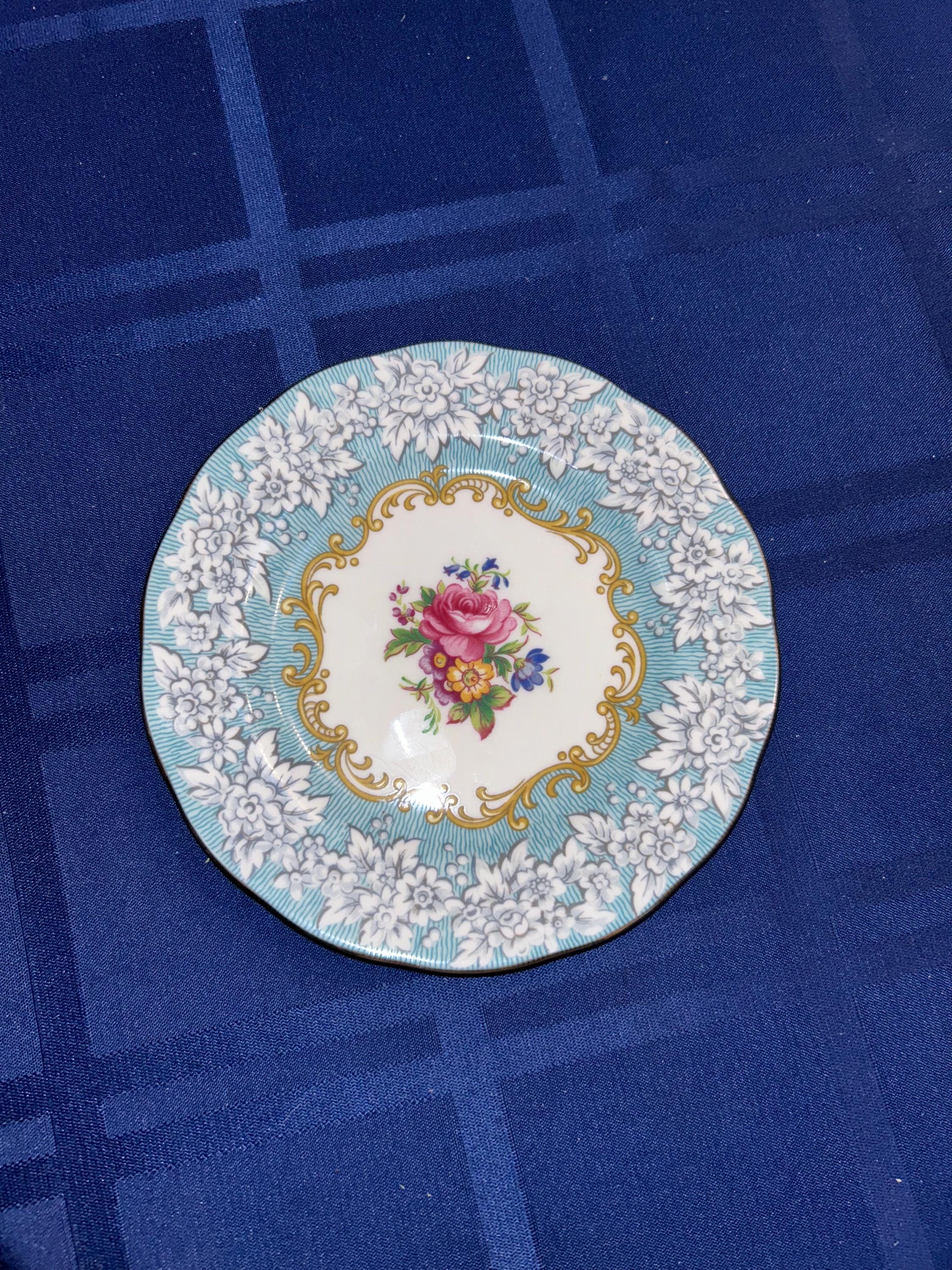 Amazon.com: Royal Albert: 100 Years