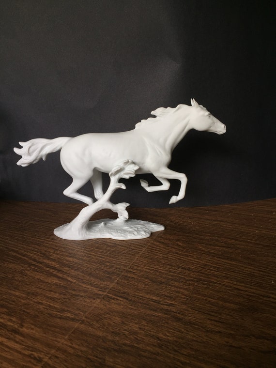 kaiser porcelain horse figurines