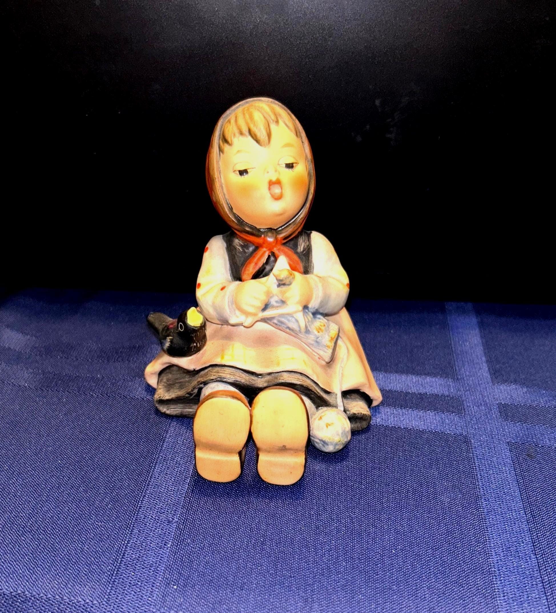 Vintage Goebel W. Germany M.I. Hummel 69 Happy Pastime Figurine