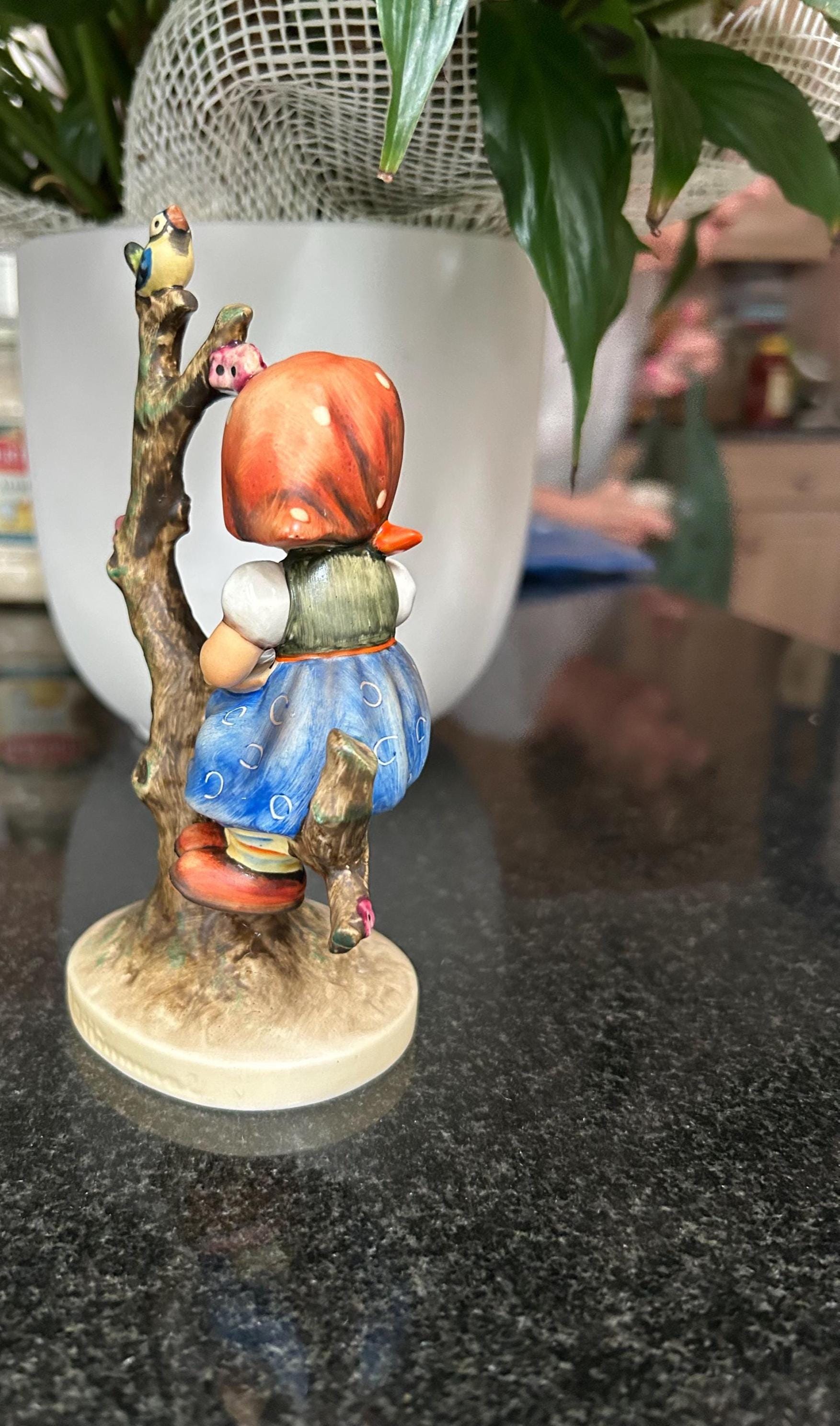 Hummel Figurine – “apple Tree Girl” Goebel W. Germany TMK 3 - Etsy