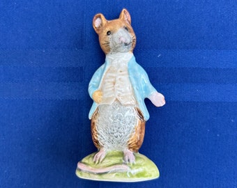 Johnny Town-Mouse- Beatrix Potter Figurine- Beswick, England, Copyright 1954