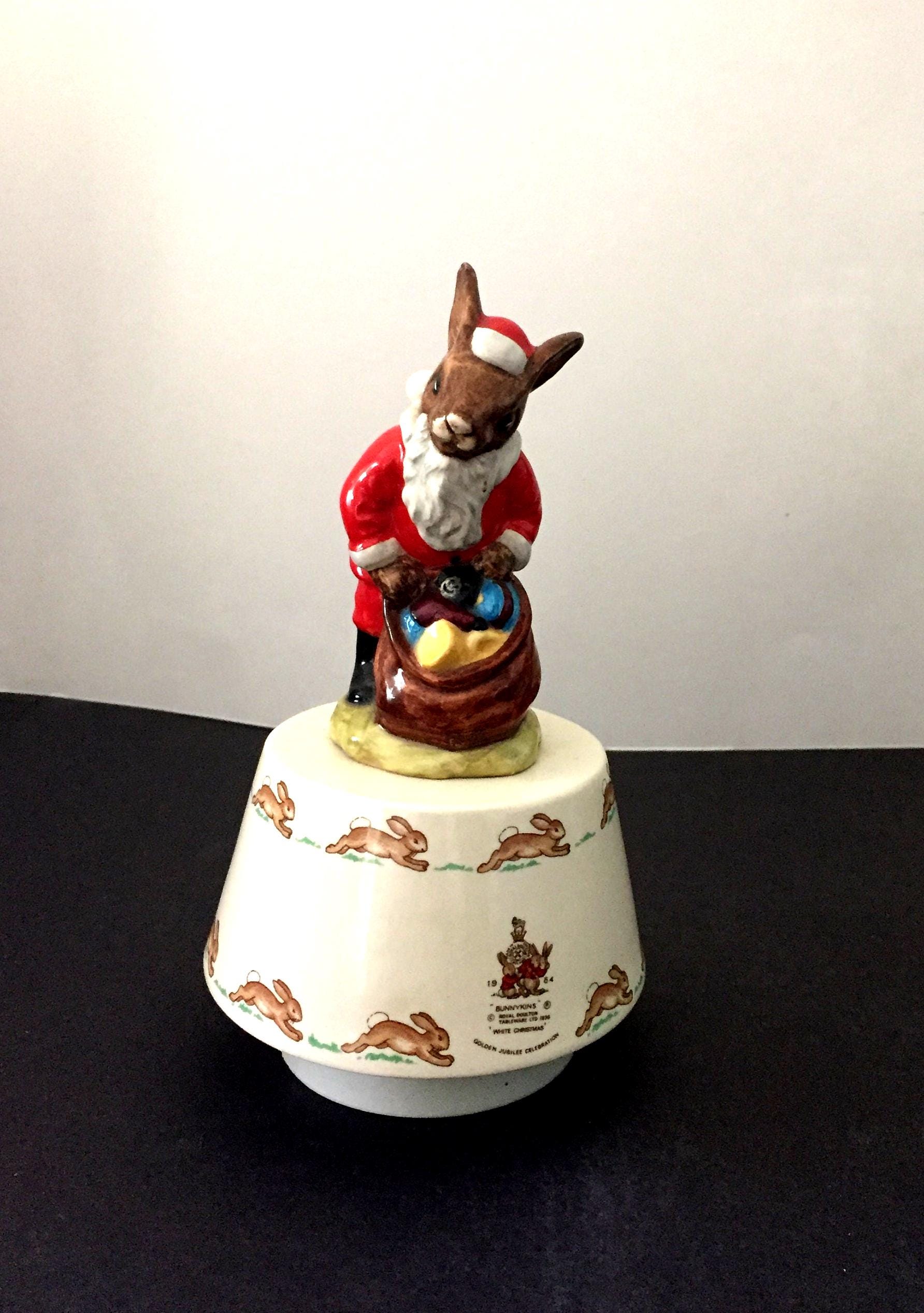 Vintage Royal Doulton Bunnykins DB 34 Santa Claus Music Box UK