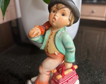 RARE Goebel Hummel Exclusive LITTLE SWITZERLAND 74 7/0 Merry