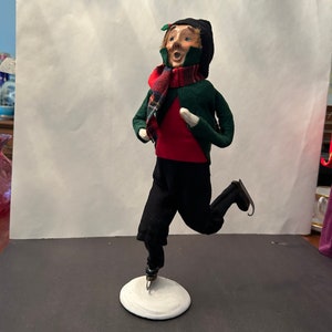 Christmas Caroler Byers Choice Skating Man Limited Edit - Signed Numbered 54/100