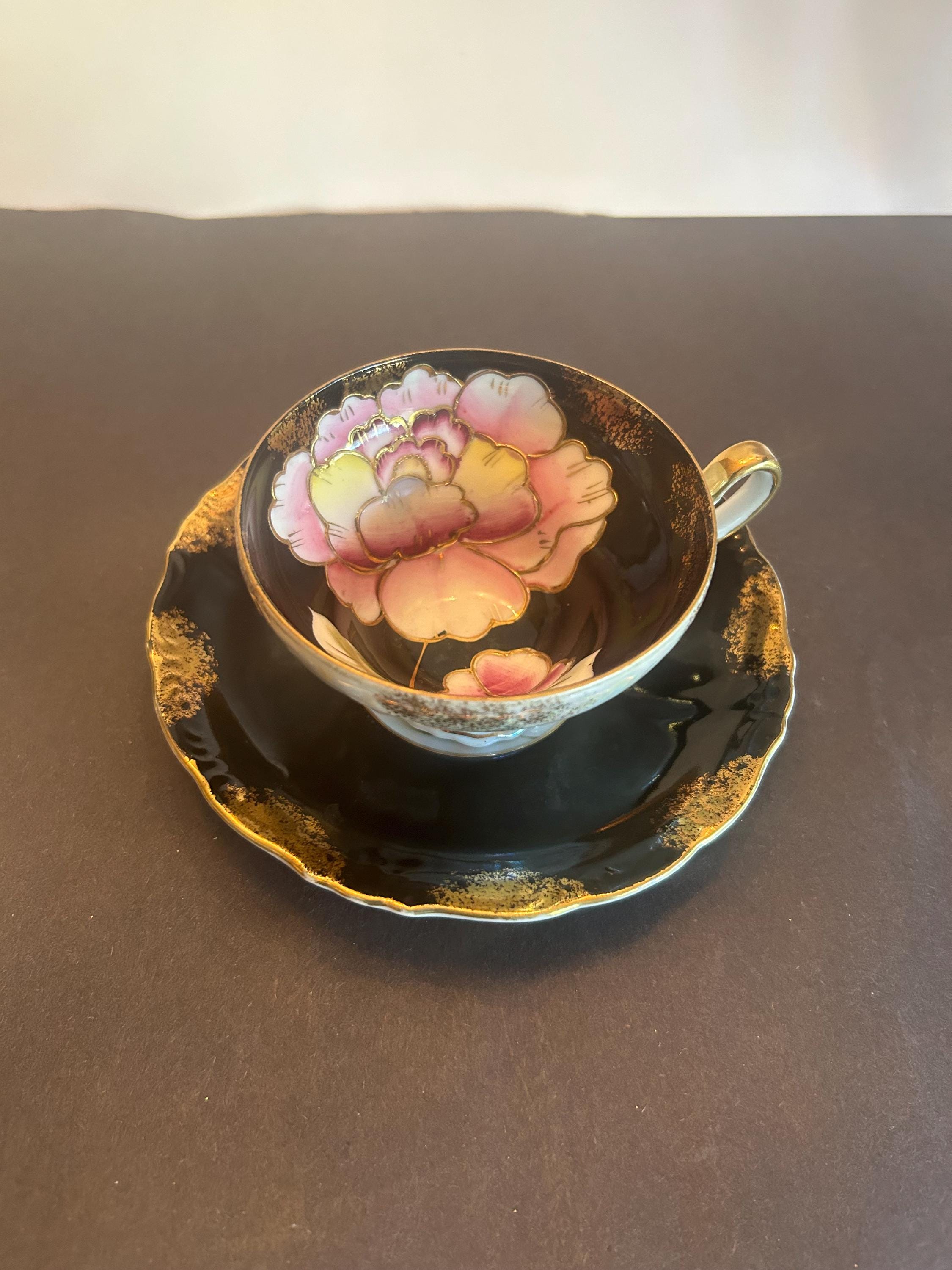 満点の Peony(?) and Lily Water Sealy Royal Lustreware and Teacup トップス