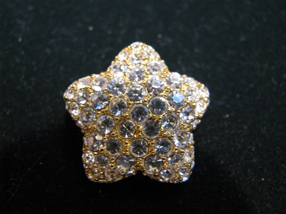 Brilliant Monet Star Brooch/pin. Rhinestones, Gol… - image 2