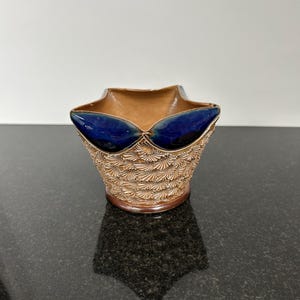 Antique 1890s Lambeth Doulton Ceramic Glazed Pot/Vase