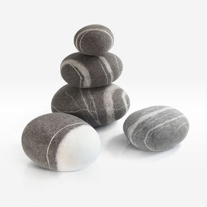 Natuurlijke vervilte wol. Zachte stenen poefs. Set #1. Net als echte stenen. KATSU is een wollen kussens, kussens, poefs en poefs.