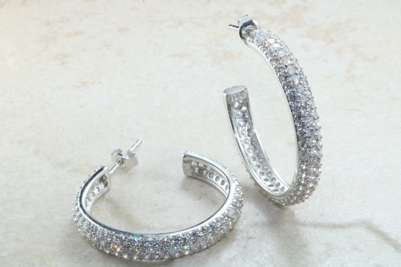 high polished finish light weight and comfortable to wear 30 mm round cubic zirconia set Silver Huggie hoop earrings top grade AAAA C Z