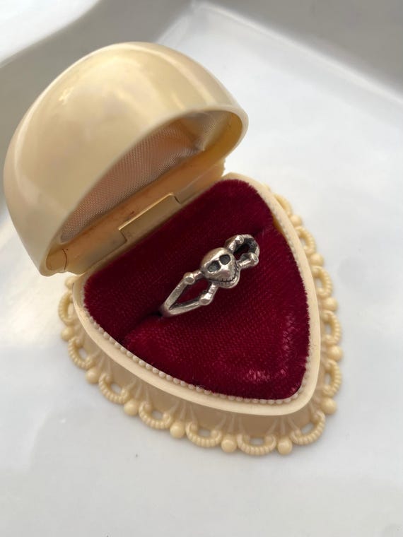 Skull Vintage Sterling Silver Ring, .925 Sterling Silver, Vintage Ring, Skull Ring, Estate Jewelry