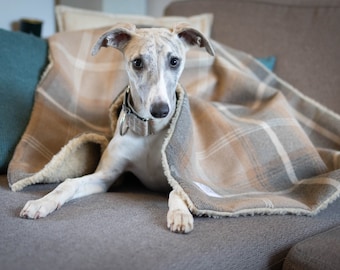 Copertina di lusso personalizzata per cani, in tartan dorato antico, morbida coperta a quadri grigi e beige