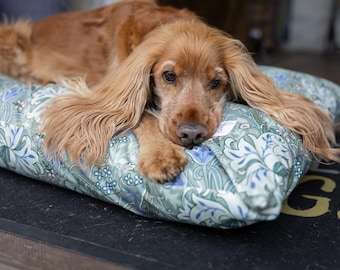 William Morris Pillow Dog Bed: Moss Green Golden Lily