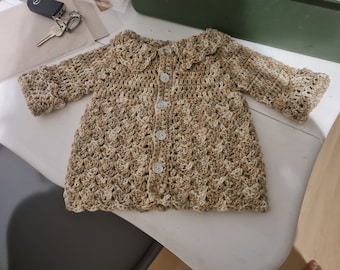 Splendido cardigan all'uncinetto fatto a mano