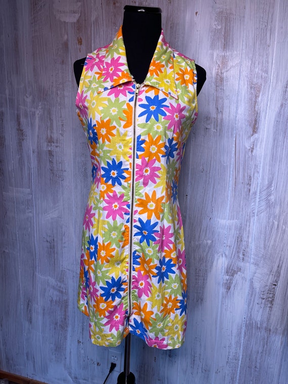 1960s Mod Xhiliration Dress