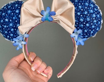 Snow White Inspired Mickey Ears!
