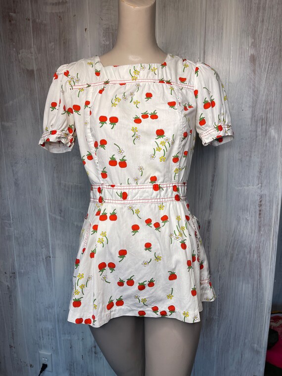 1960s Sears Linen Strawberry Womens Blouse