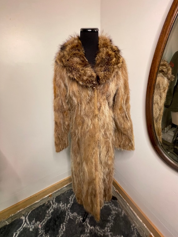 1920s Raccoon Long Fur Coat - image 1