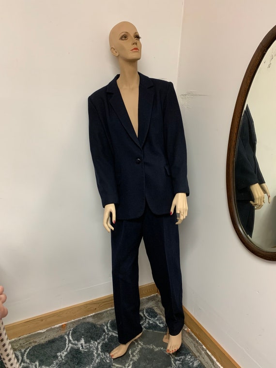 1970s Worthington Navy suit with pants AND skirt! - image 2