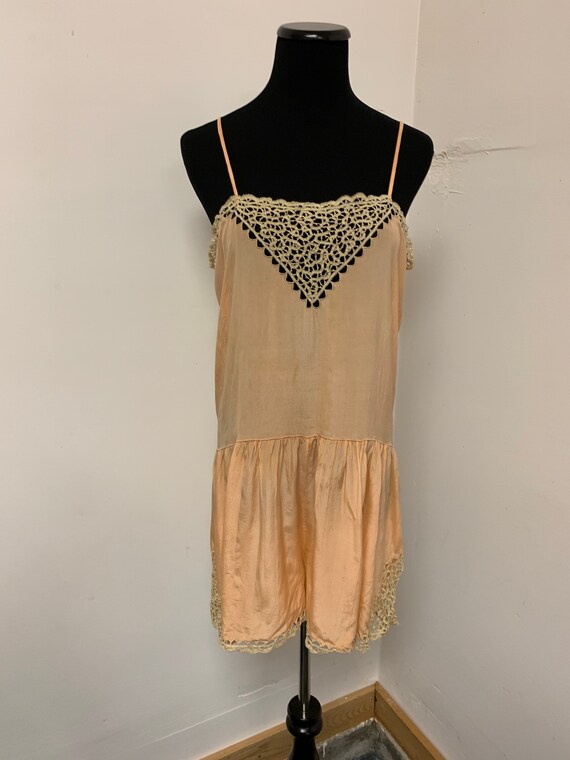 1920s Peach Lace and Silk Slip!