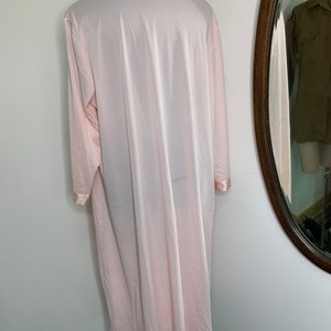 1960s Lingerie Vanity Fair Pink Robe image 5