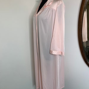 1960s Lingerie Vanity Fair Pink Robe image 6