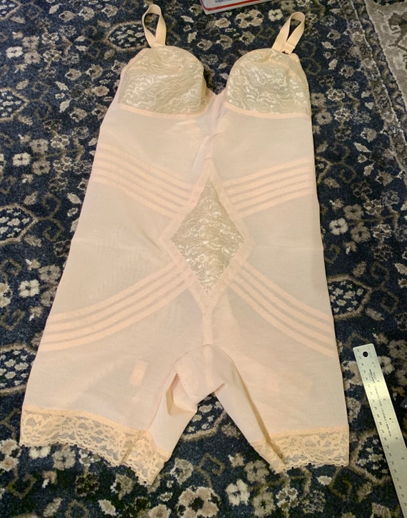 1970s Rago Womens Vintage Shapewear!
