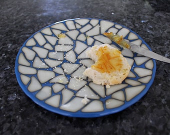 Round 8 inch diameter plate blue and white mosaic fused glass dish