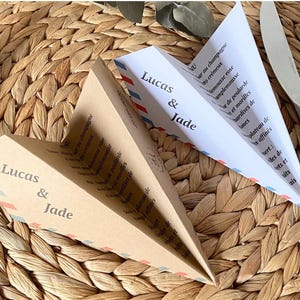 Menu mariage, Origami avion,  Menu personnalisé, mariage thème Voyage destination
