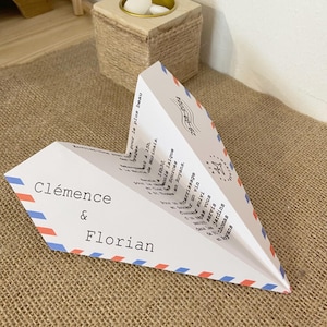 Faire part mariage, Invitation mariage origami avion, Rouge et bleu, billet d'avion, Mariage thème destination voyage