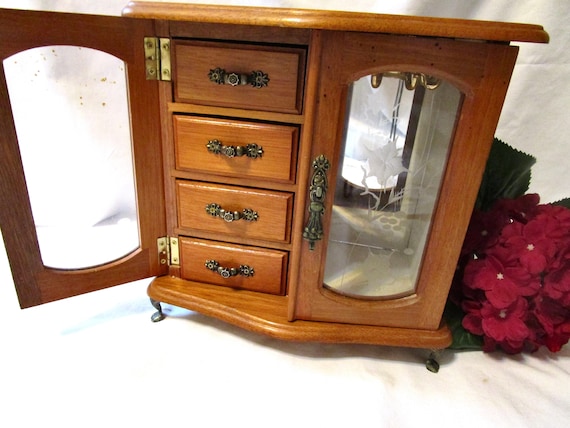 Vintage Jewelry Box 4 Drawers w/ Glass Door Opening