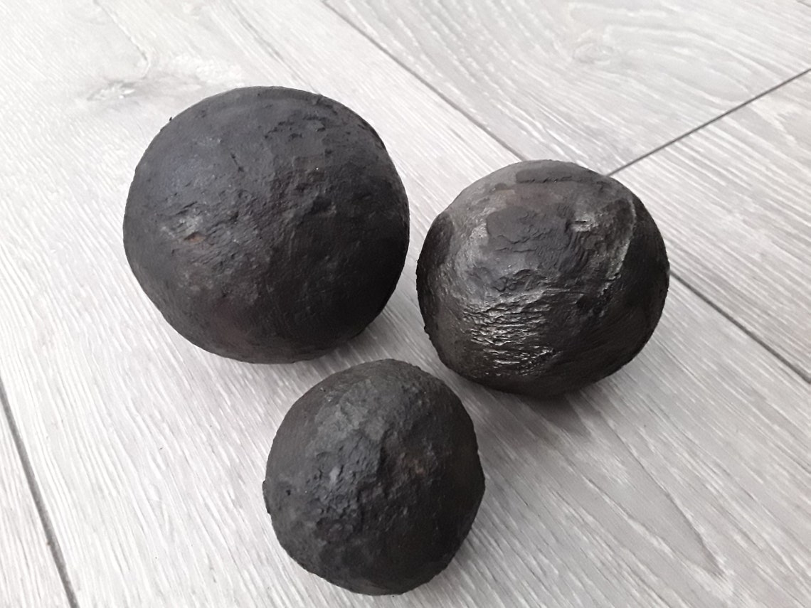 Civil War Cannon Balls 1644 Found In The River Sheaf Sheffield Etsy